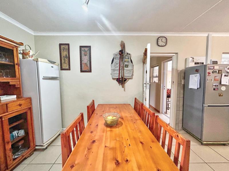 4 Bedroom Property for Sale in Stilbaai Wes Western Cape